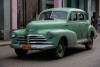 a-vos-marques-photos-de-classic-cars-de-cuba-collection-roll-in-la-habana-charles-guy-71 thumbnail