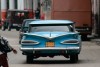 a-vos-marques-photos-de-classic-cars-de-cuba-collection-roll-in-la-habana-charles-guy-77 thumbnail