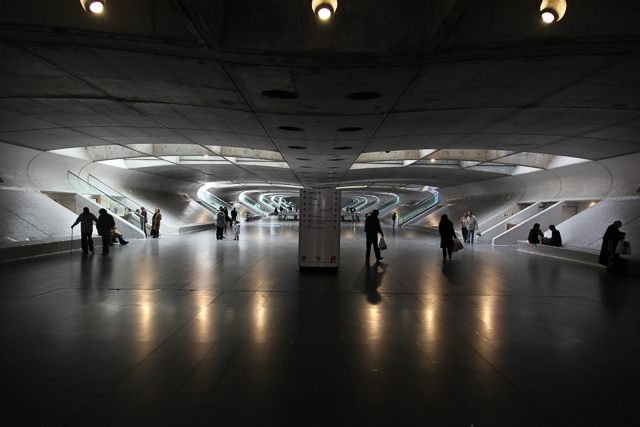 Estação do Oriente à Lisbonne de l'architecte Santiago Calatrava - Photo de Charles GUY
