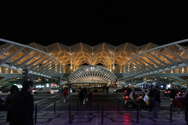 Estação do Oriente à Lisbonne de l'architecte Santiago Calatrava - Photo de Charles GUY