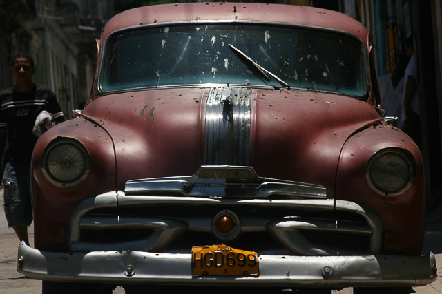 Pontiac - Classic car - Automobiles américaines des années 50 à Cuba - Photo Charles GUY