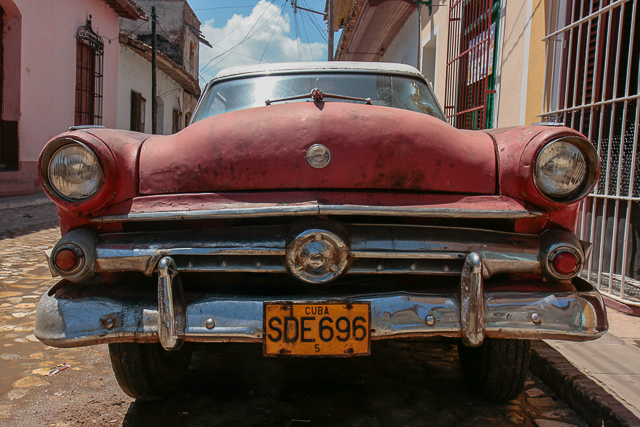 Classic car - Automobiles américaines des années 50 à Cuba - Photo Charles GUY