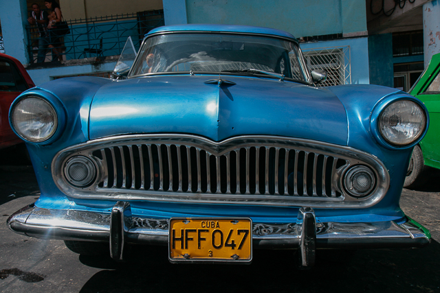 Simca Versailles - 1957 - Classic car - Automobiles américaines des années 50 à Cuba - Photo Charles GUY
