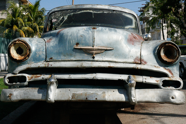 Epave Chevrolet - 1950 - Classic car - Automobiles américaines des années 50 à Cuba - Photo Charles GUY