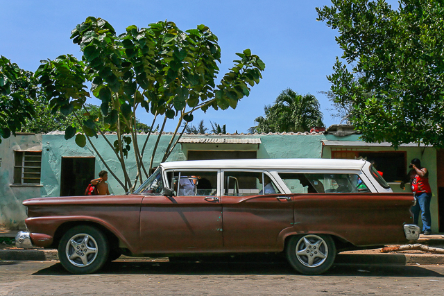 Ford Station Wagon - Fin 50 - La Havane - Voitures américaines des années 50 - Classic cars of the Fifties - Série de photos 