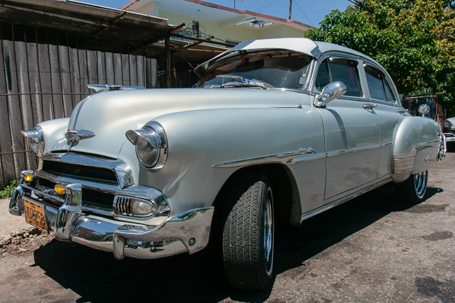 Chevrolet Suburban Deluxe - 1951 - La Havane - Voiture de rêve - Classic cars de Cuba - Photos de Charles GUY