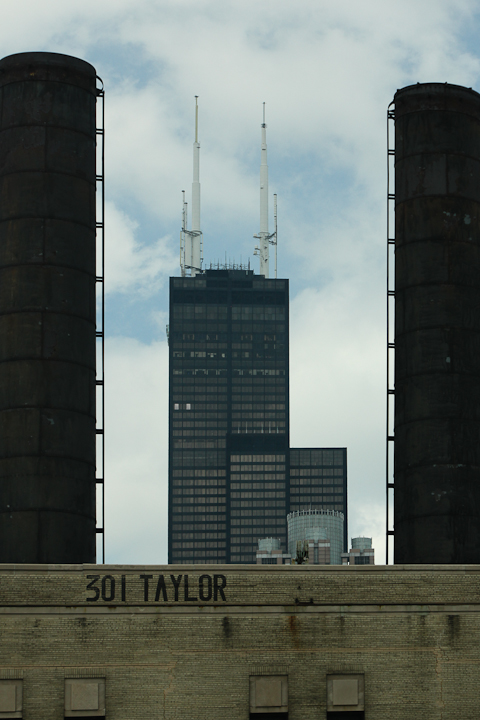 Metra-railroad-Yard-Chicago-photo-Charles-Guy-10