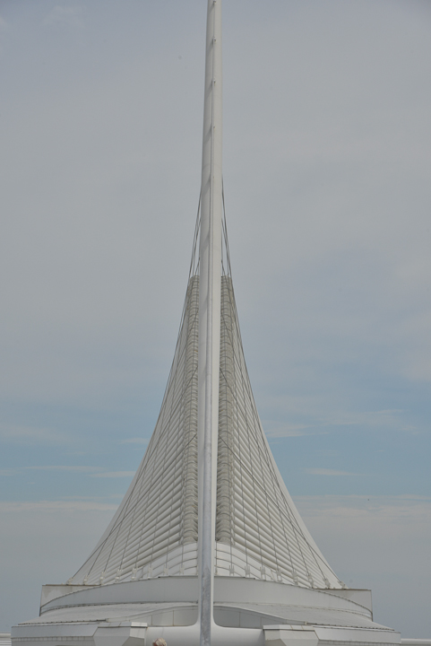 Museum-of-Art-Milwaukee-Santiago-Calatrava-photo-Charles-Guy-5