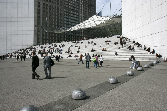 photos-de-paris-la-defense-serie-secrets-defense-charles-guy-40