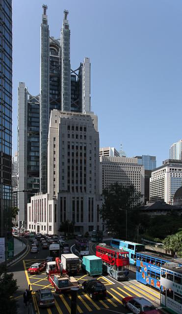 Atmosphere-Hong-Kong-Photo-charles-Guy-2