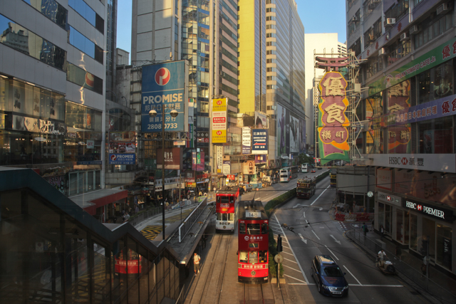 Hennessy Road - Hong Kong - Photo de Charles Guy