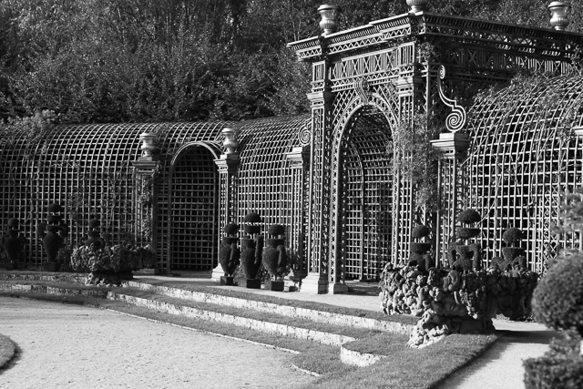 Versailles-en-noir-et-blanc-photos-de-Charles-Guy-16