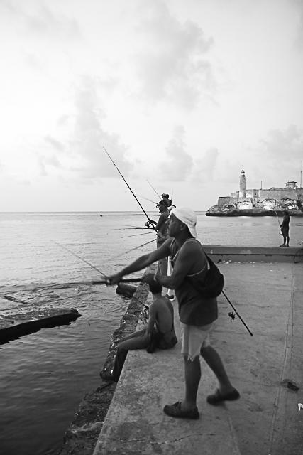 A la pêche à Cuba - Photo de Charles Guy - Collection 