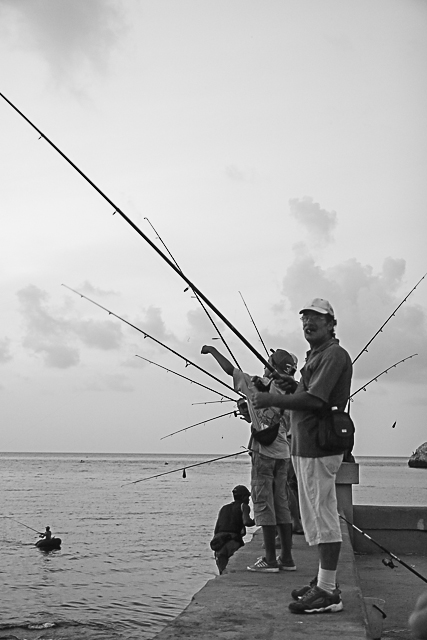 A la pêche à Cuba - Photo de Charles Guy - Collection 