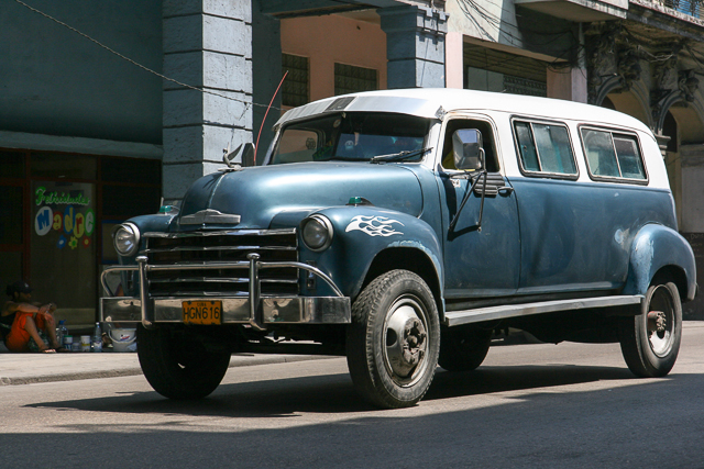 Voitures américaines des années 50 de Cuba - Série 