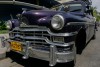 a-vos-marques-photos-de-classic-cars-de-cuba-collection-roll-in-la-habana-charles-guy-29 thumbnail