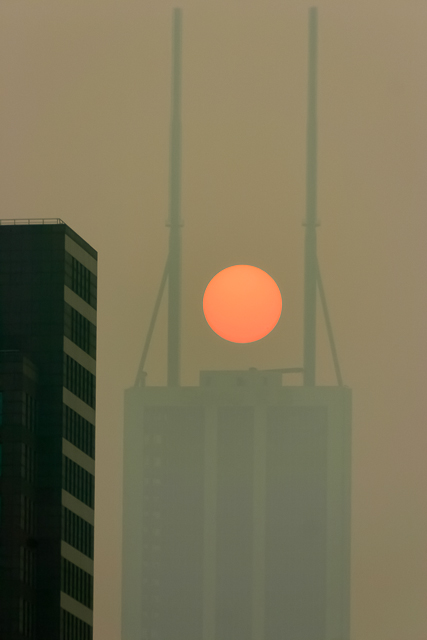 Tours, buildings et autres gratte-ciel de Shanghai - Photo de Charles GUY