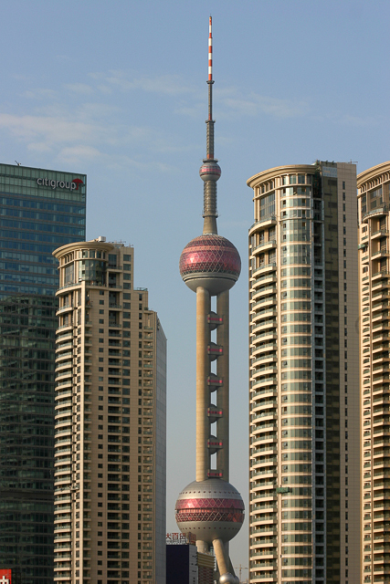 Tours, buildings et autres gratte-ciel de Shanghai - Photo de Charles GUY