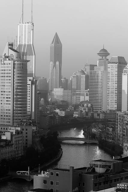 Tours, buildings et autres gratte-ciel de Shanghai - Photo de Charles GUY