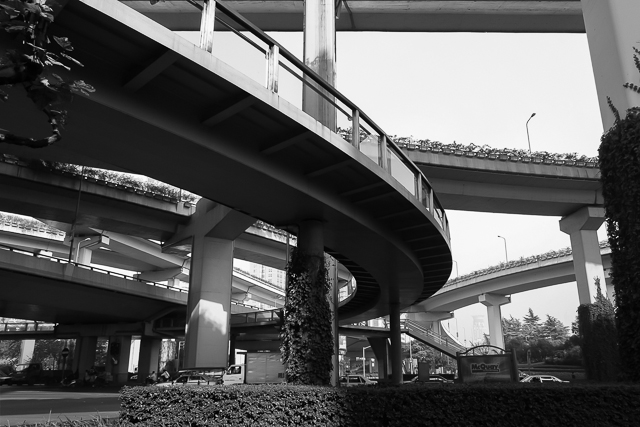 Echangeurs et autoroutes urbaines de Shanghai - Photo de Charles GUY