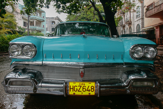 Oldsmobile Ninety Eight - 1958 - Classic car - Automobiles américaines des années 50 à Cuba - Photo Charles GUY