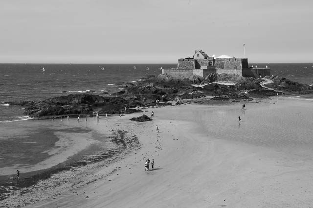 Forts et balises - Photos de la Côte d'émeraude - Saint-Malo, Dinard - par Charles GUY