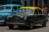 les-europeennes-photos-de-classic-cars-de-cuba-collection-roll-in-la-habana-charles-guy-31 thumbnail