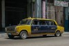 les-europeennes-photos-de-classic-cars-de-cuba-collection-roll-in-la-habana-charles-guy-32 thumbnail