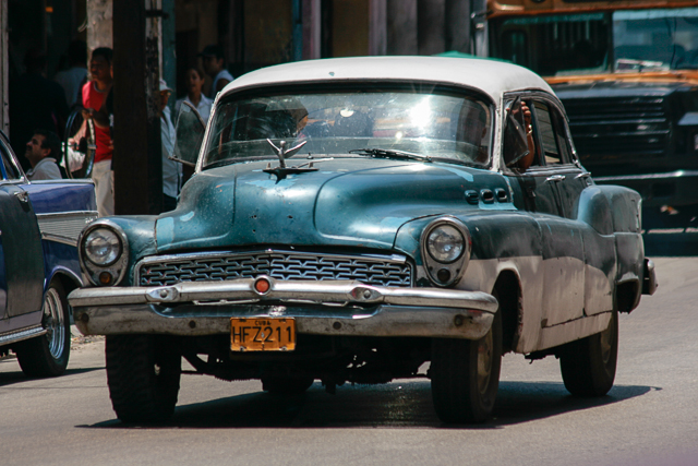 Monstres et Cie - Classic cars de Cuba - Photo de Charles GUY