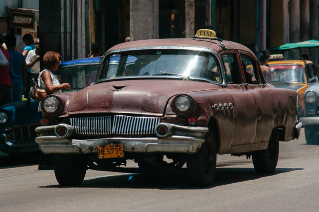 Monstres et Cie - Classic cars de Cuba - Photo de Charles GUY