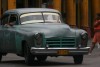 monstres-et-cie-photos-de-classic-cars-de-cuba-collection-roll-in-la-habana-charles-guy-29 thumbnail