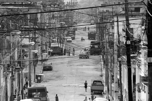 Rues de la Habane en noir et blanc - Ambiance - Photos de Charles Guy de la série 