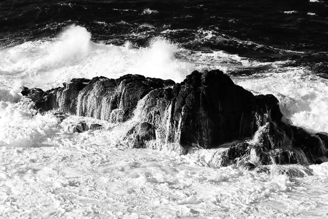 Surf, vagues, écume à Saint Lunaire - Bretagne - Photo Charles GUY